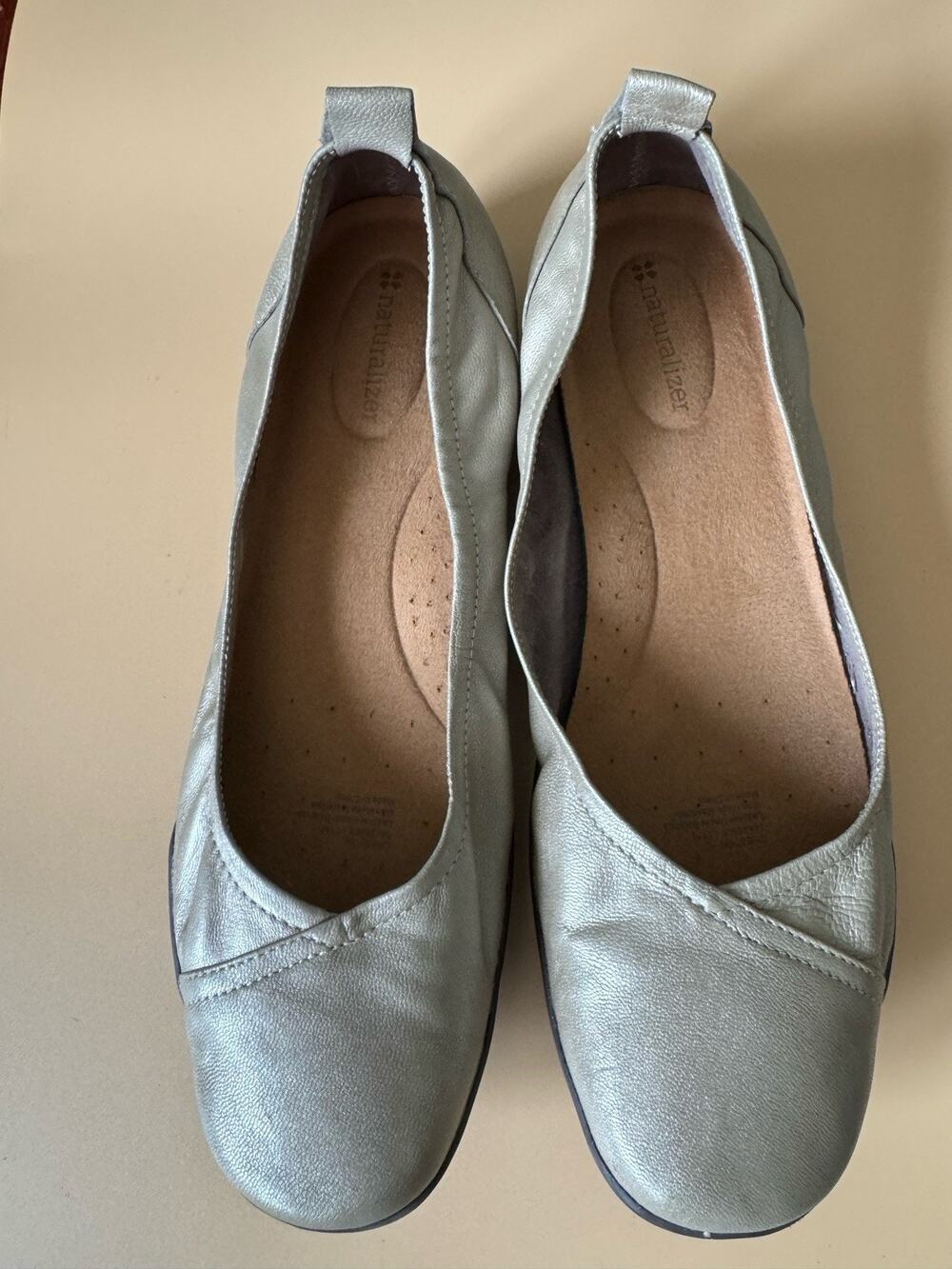 NEW! Women's NATURALIZER Creston Ballet Flat - US 11M(B) - champagne